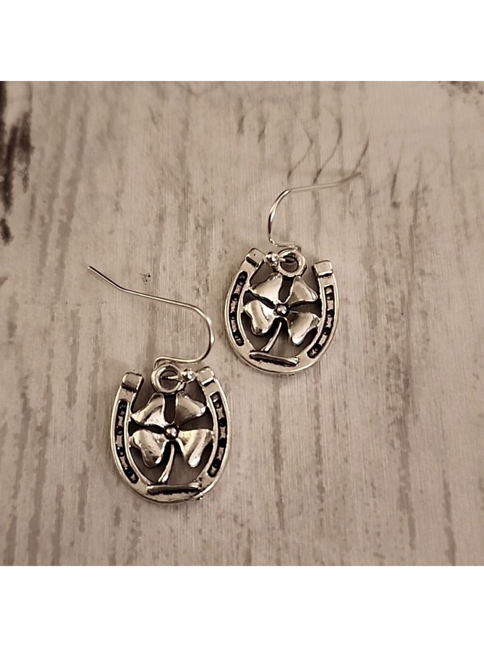 LUCKY Horshoe 4 leaf Clover 🍀 Earrings Quality Alloy Irish